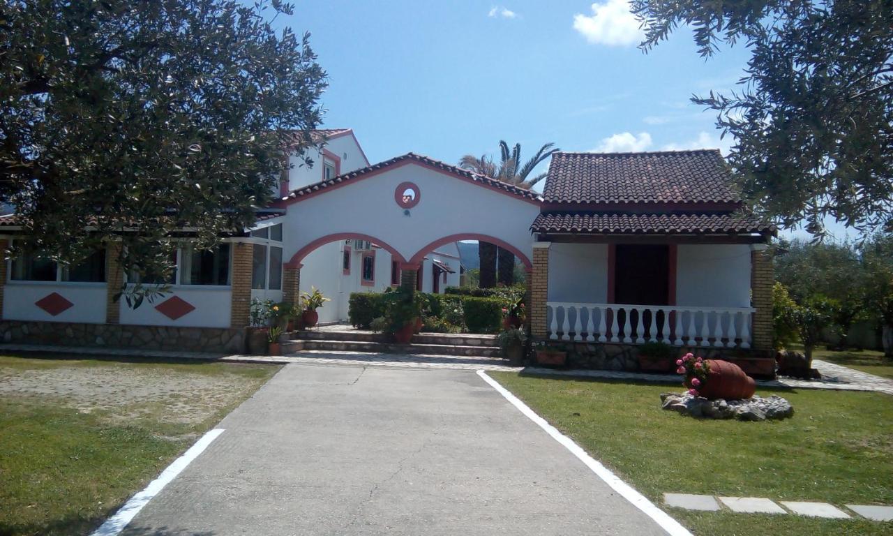 Villa Yannis 1 Roda  Esterno foto