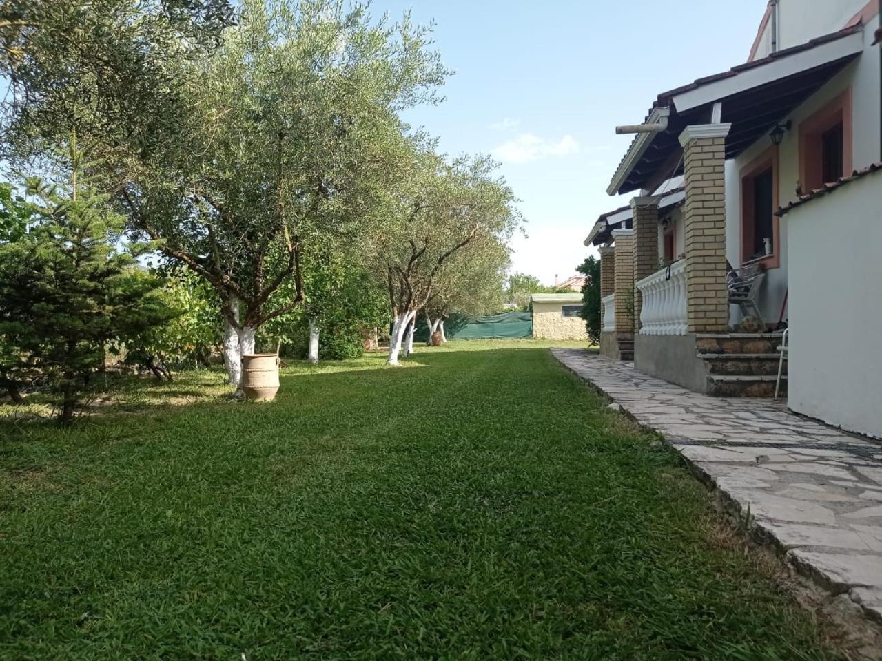 Villa Yannis 1 Roda  Esterno foto